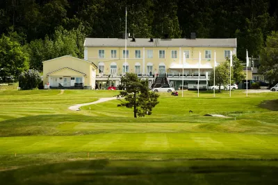 Hotell Veckefjärden Hotels near Varvsbergets Hoppbackar Utsikt