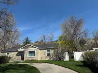 Newly Renovated 3BR Oasis - Close to Dining + Private Backyard Fire Pit