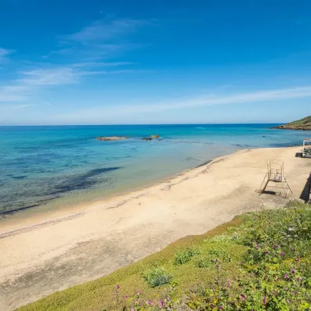 Relaxing Holiday Home 50mt from the Sea