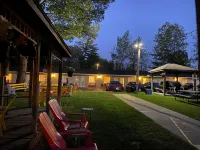 와사가 비치 인 앤드 코티지 Clearview Community Church - Stayner Campus 주변 호텔