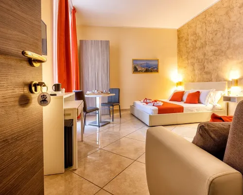 Re Diego Hotels near Chiaia