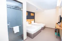 Tlj Hotel Hotels in Carey Island