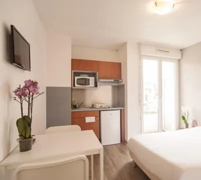 City Résidence Chelles Hotel in zona Gare de Chelles Gournay