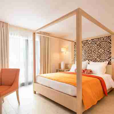 Akoya Hotel & Spa Rooms