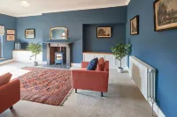 Host Stay Turnstone
