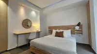 Phaedrus Living: Limassol Ocean Pearl Residence Hotels in Agios Tychon