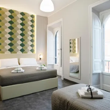 DoppioSei Hotel berhampiran Vila Torlonia