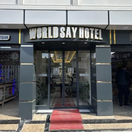World Say Hotel