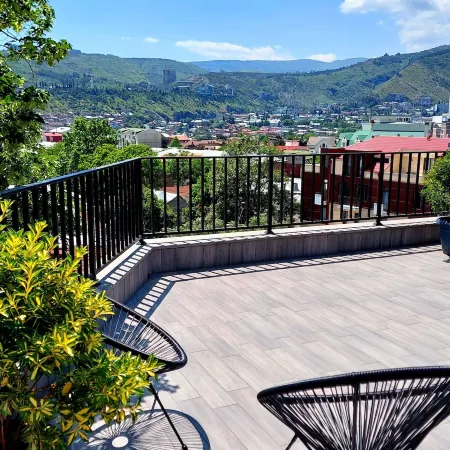 Falcon Boutique Hotel