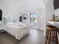 Naxos Cave Suites Hotels in Stelida