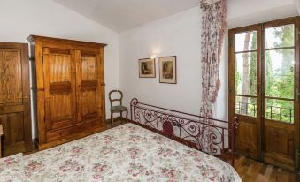 Holiday Home Near Sienna in the Hills, Swimming Pool and Garden