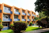 Hotel Calli فنادق في 