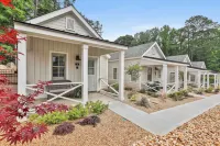 The Cottages at Laurel Brooke Hotels in Peachtree City