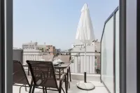 Wyz Attiki Aparthotel Hotel di West Athens