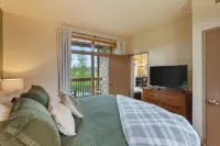 Tee Time Terrace - Cozy Family Condo Near Attractions. Pet Friendly!