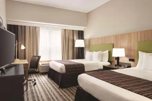 Country Inn & Suites by Radisson, Nashville Airport East, TN