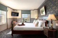 The Duchess of Cornwall Hotels in Winterbourne Abbas