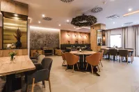 Bio Hotel & Wellness Zlaty Hyl - breakfast