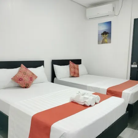 E & F Condotel