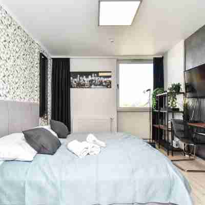 Easy Rent Apartments- Smart 705, 24h Check-IN Rooms