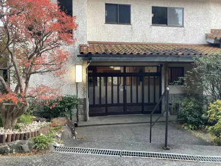 Hotel LT Kitchen Yugawara Отели рядом с достопримечательностью «Fudo Falls»