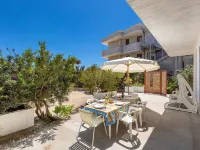 1906 Villa Sara Hotels in Torre Lapillo