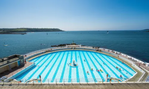 1埃利奧特露台公寓