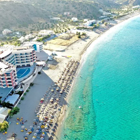 Konstantinos Palace