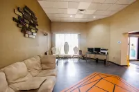 Garnet Inn & Suites, Orlando - 2-Star