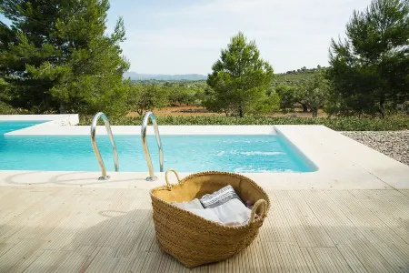 Masía Aitona Отели в г. Лусена-дель-Сид