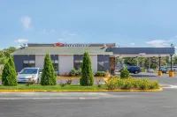 Econo Lodge Отели в г. Шорвуд