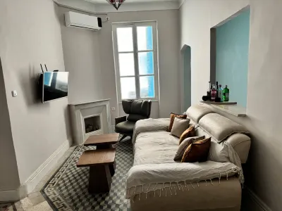 Cozy luxury apartment in the heart of Tunis Hoteles en 