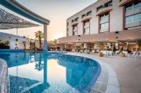Jacob Eilat - Swimmingpools