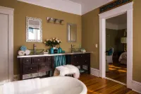 Morgan and Wells Bed and Breakfast Hotels in Shelby