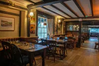 Red Lion Hotels in West Lulworth