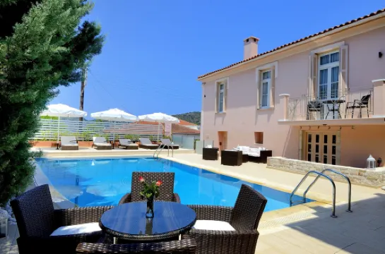 コリーナ ギャラリー ホテル