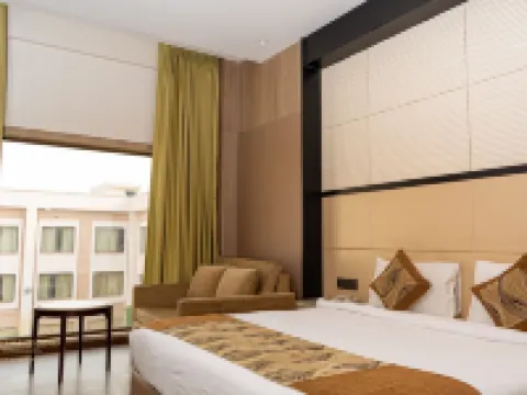 Tivoli Grand Resort Hotels in North Delhi