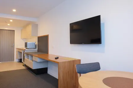 Stopforths Premium Accommodation Отели в г. Сивью