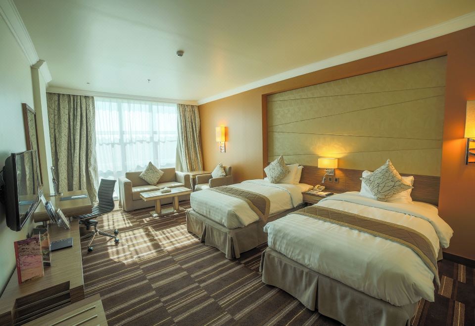 Golden Tulip Buraidah Al Qassim HotelOver view