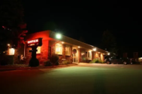 Bangor Inn & Suites Hotel a 