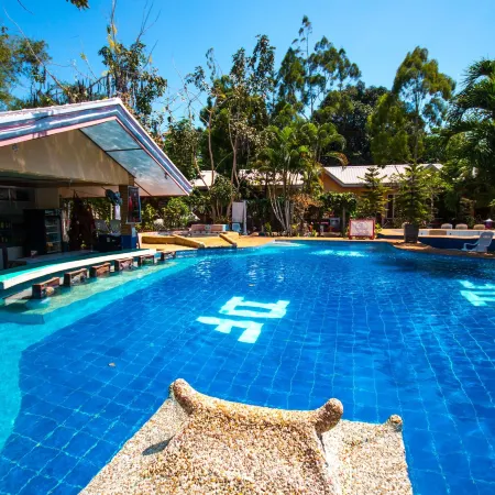 Deep Forest Garden Hotel