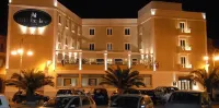 Hotel Excelsior Hotel in zona Porto della Madonna