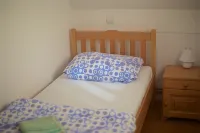 Tourist Farm Rooms Lovrec Hotel di Maribor
