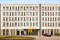 Super 8 by Wyndham Freiburg Hotels near Hochschule für Musik Freiburg
