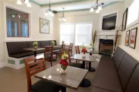 Crescent Suites Hotel Hotels in Waltham