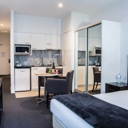 Adara Hotel Richmond Отели рядом с достопримечательностью «Прямоугольный стадион»