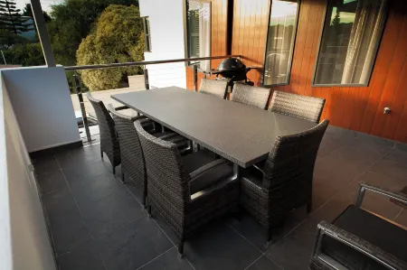 Albany Waves Отели в г. Олбани