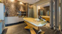 Vrissaki Beach Hotel - Spa