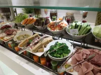 Hawthorn Suites by Wyndham Abu Dhabi City Center - Bữa sáng