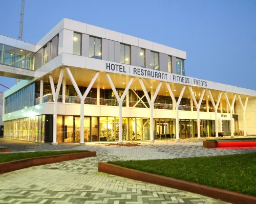 奧許弗萊徹餐廳酒店 奧斯酒店